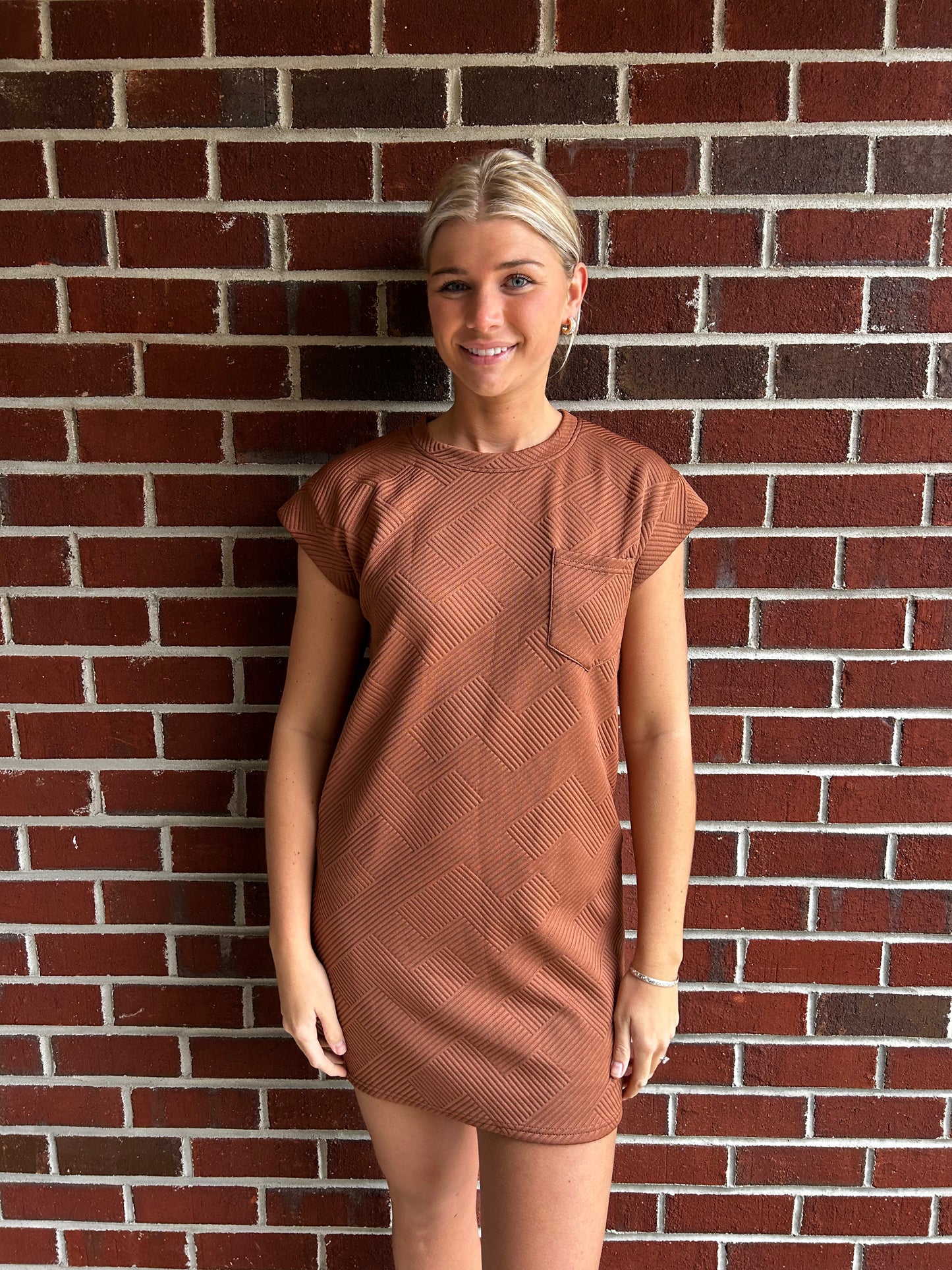 Textured Round Neck Cap Sleeve Dress