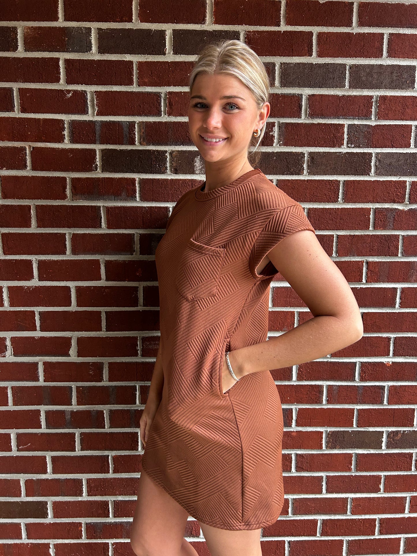 Textured Round Neck Cap Sleeve Dress