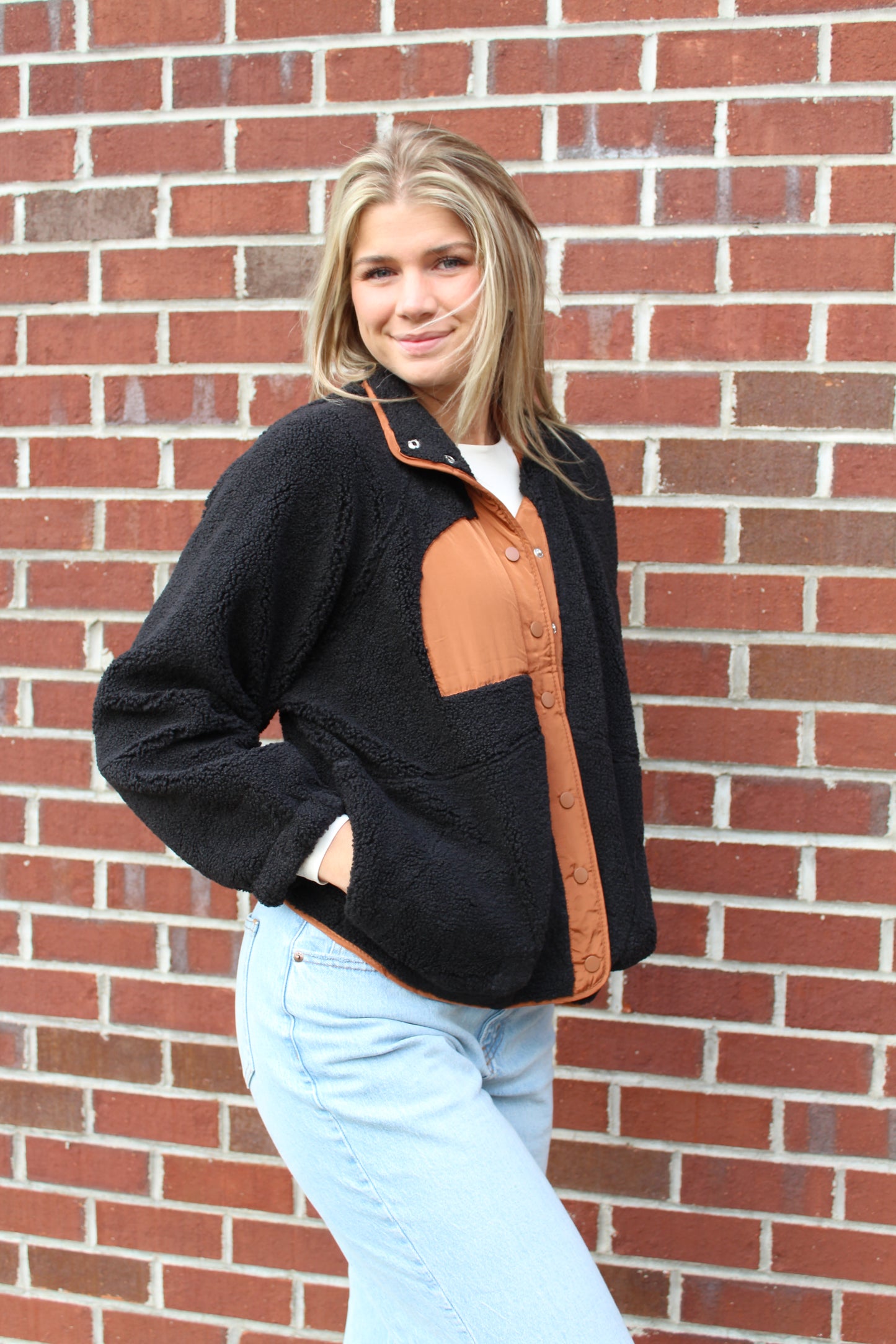 Solid Snap Button Fleece Jacket in Black