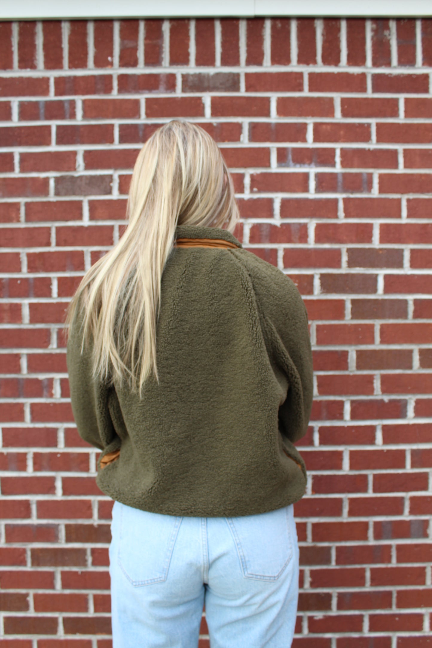 Solid Snap Button Fleece Jacket in Hunter Green