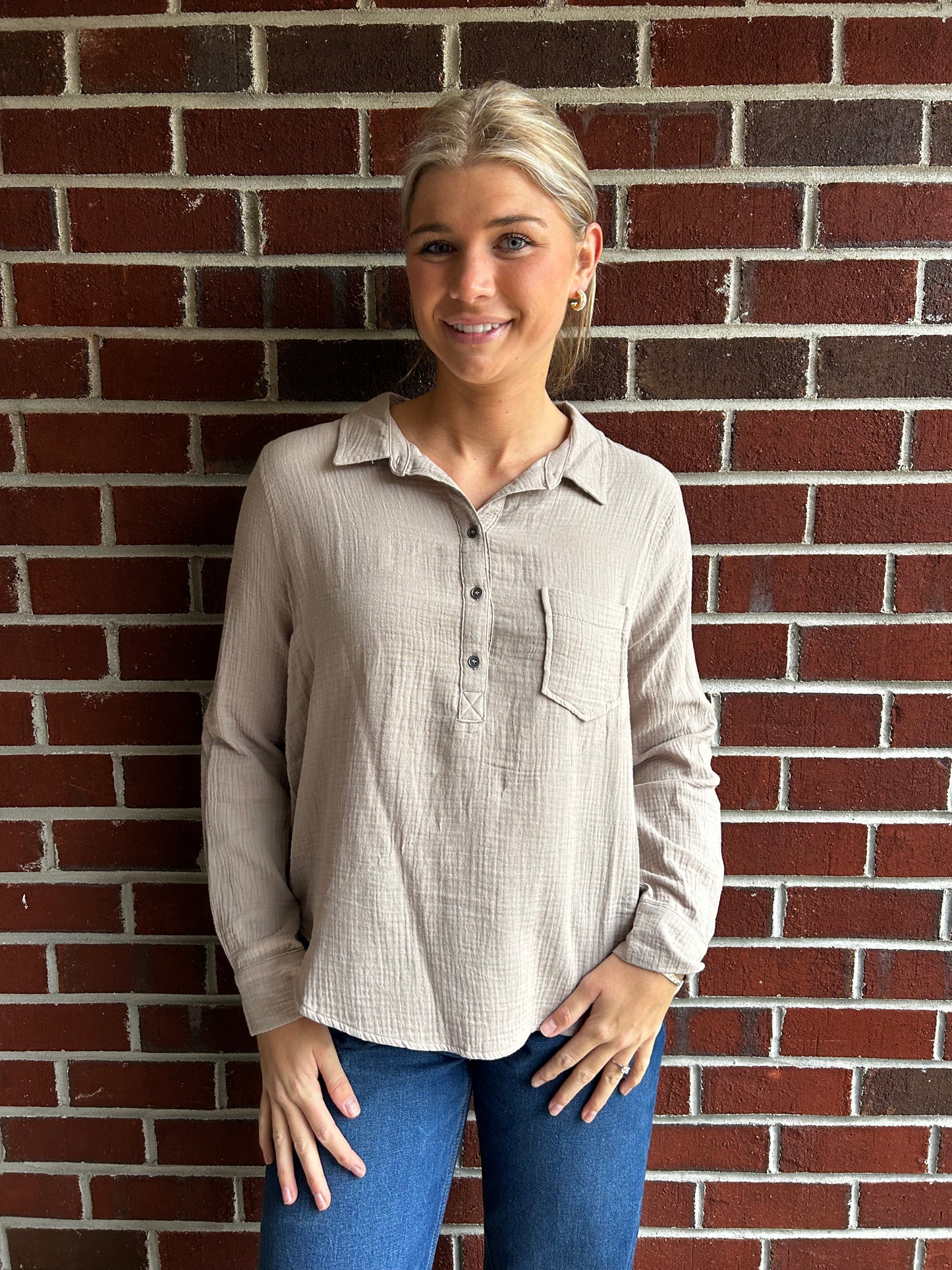 Long Sleeve Button Up Blouse in Mocha