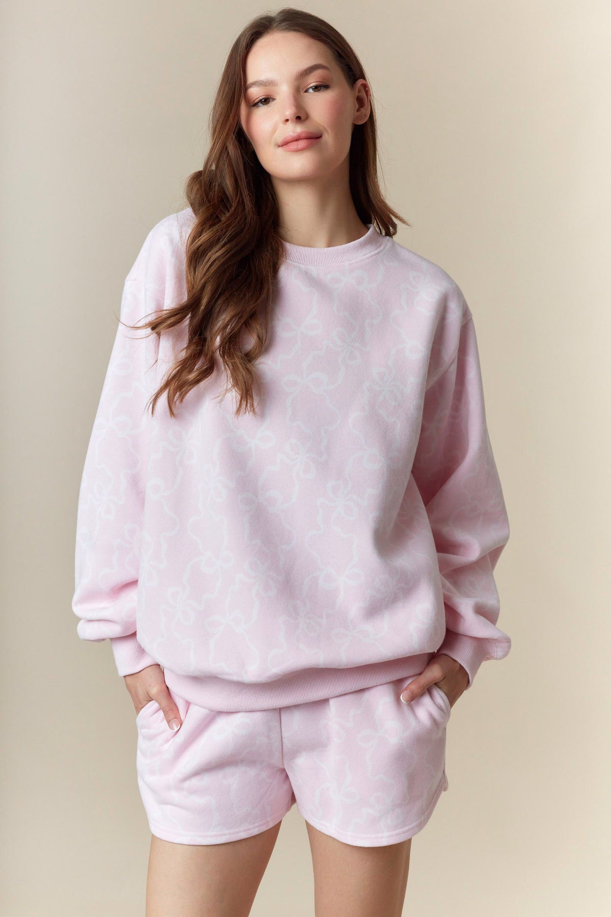 Bow Printed Fleece Terry Sweatshirt And Shorts Set In Baby Pink